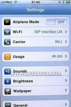 Скриншот меню Settings телефона Apple iPhone